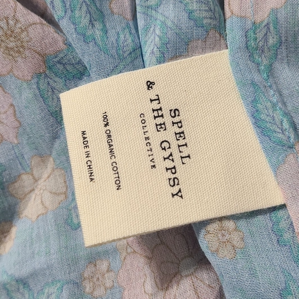 Love Story Robe. Price is firm. - Picture 4 of 14